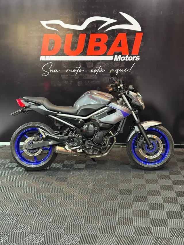 Carro Yamaha XJ6 N 2015 XJ6 N 600