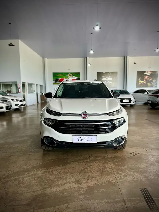 Carro Fiat Toro 2018 Freedom 1.8 AT6 4x2 (Flex)