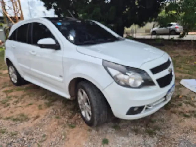Carro Chevrolet Agile 2011 LTZ 1.4 8V (Flex)