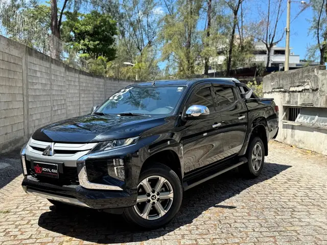 Carro Mitsubishi L200 Triton Sport 2022 HPE 2.4 DID-H 4x4 (Aut)