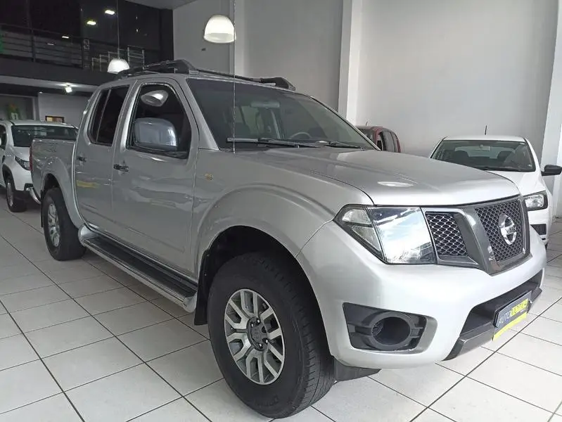 Nissan Frontier 2.5 TD CD 4x4 S