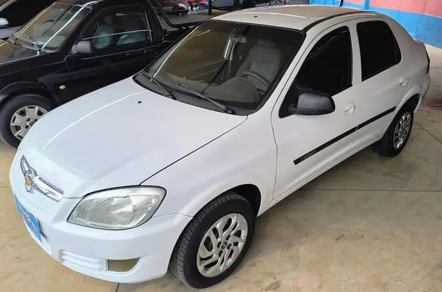 Carro Chevrolet Prisma 2010 Maxx 1.4 (Flex)
