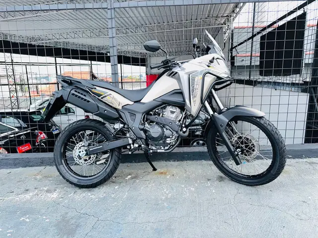 Carro Honda XRE Sahara 300 2025 Adventure