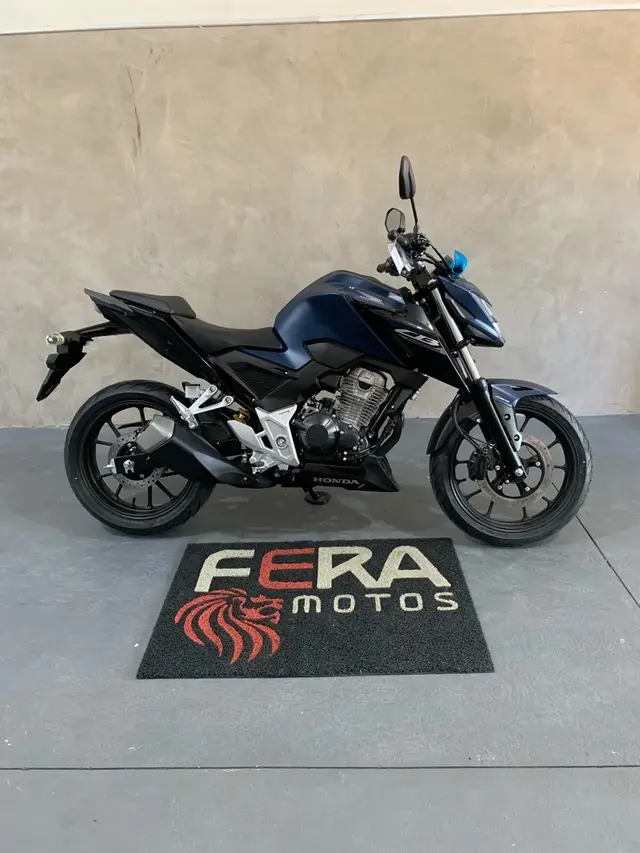 Moto Honda CB 300F Twister 2025 (ABS)