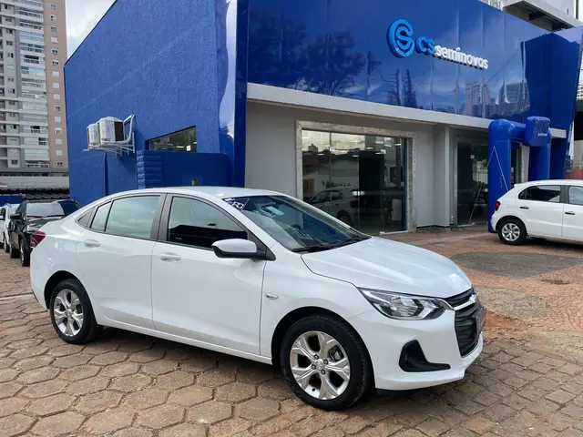 Carro Chevrolet Onix Plus 2023 LTZ 1.0 Turbo (Aut.)