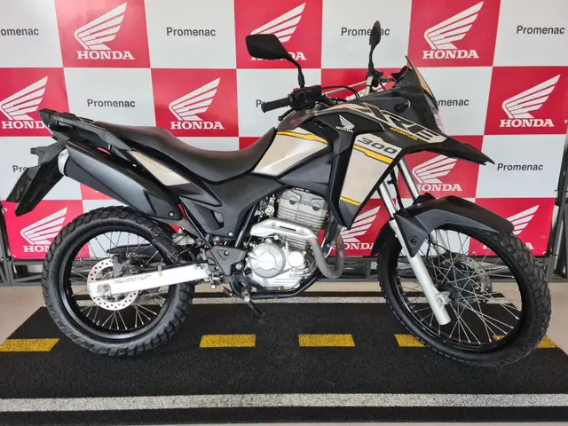 Carro Honda XRE 300 2023 ABS