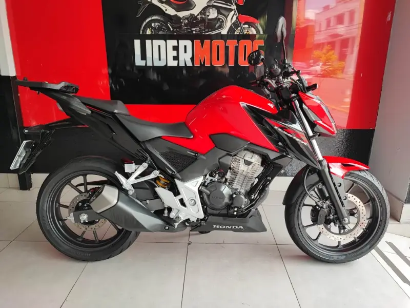 Honda CB 300F Twister (ABS)
