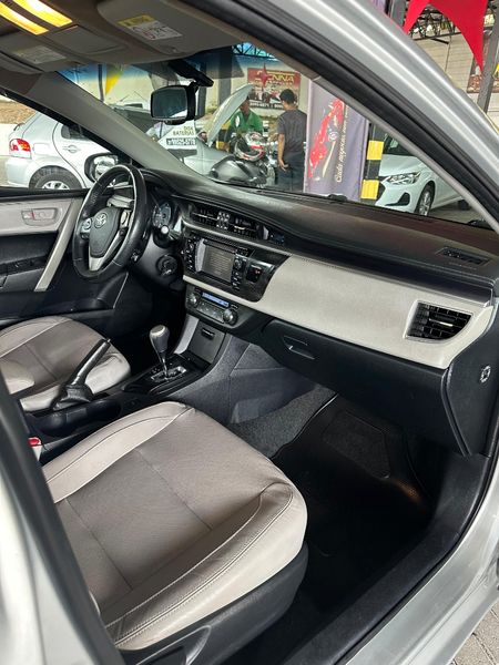 Corolla 2.0 XEi Multi-Drive S (Flex)