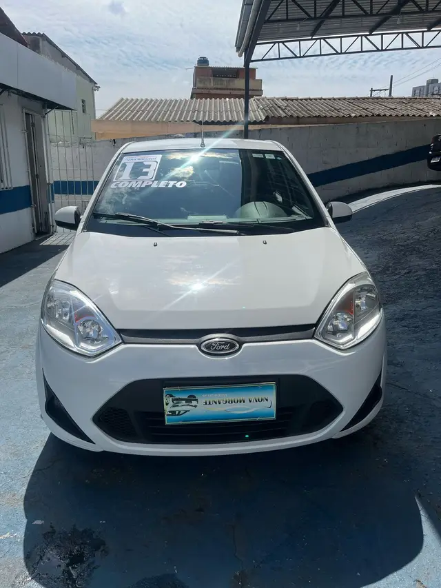 Carro Ford Fiesta Hatch 2013 SE Rocam 1.6 (Flex)