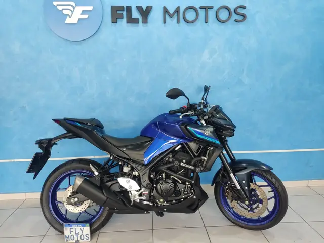 Carro Yamaha MT-03 2024 ABS