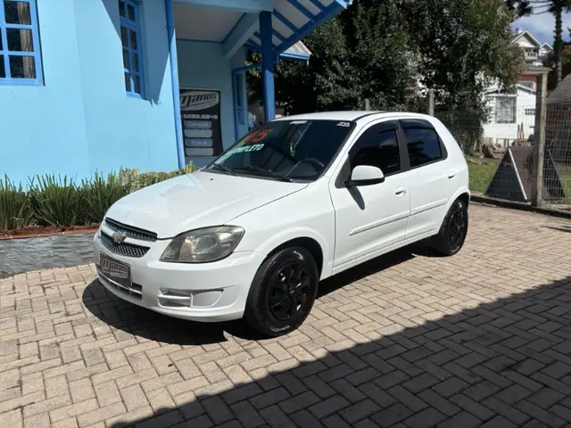 Carro Chevrolet Celta 2015 LT 1.0 (Flex)