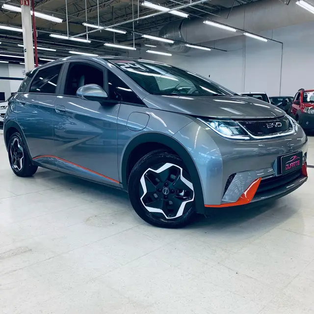 Carro BYD Dolphin 2024 EV