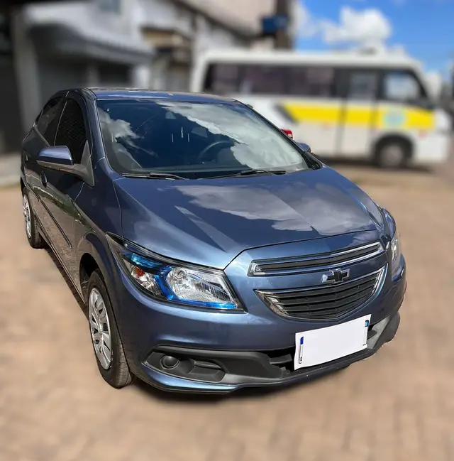 Carro Chevrolet Onix 2014 1.4 LT SPE/4