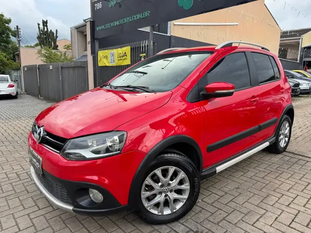 Carro Volkswagen CrossFox 2013 1.6 VHT (Flex)