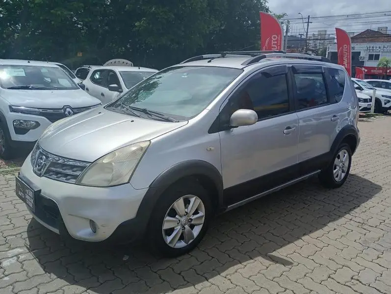 Nissan Livina X-Gear SL 1.8 16V (flex) (aut)