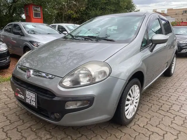 Carro Fiat Punto 2013 ATTRACTIVE ITALIA 1.4 F.Flex 8V 5p