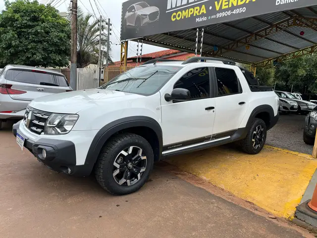 Carro Renault Oroch 2023 Outsider 1.3 TCe (Flex) (Aut.)