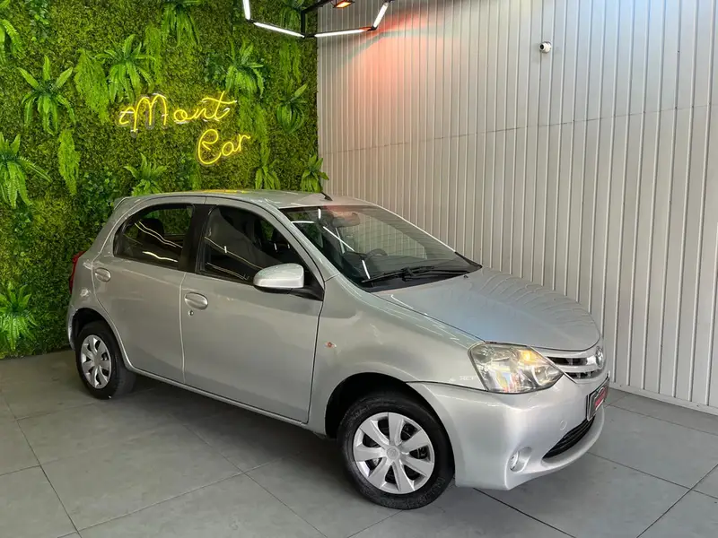 Toyota Etios X 1.3 (Flex)
