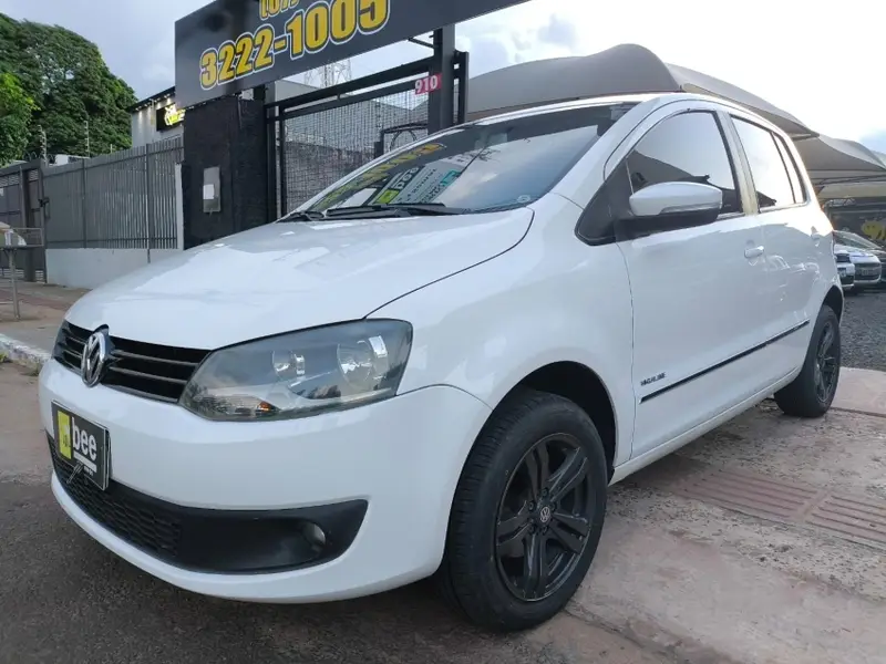 Volkswagen Fox 1.6 VHT Highline (Flex)