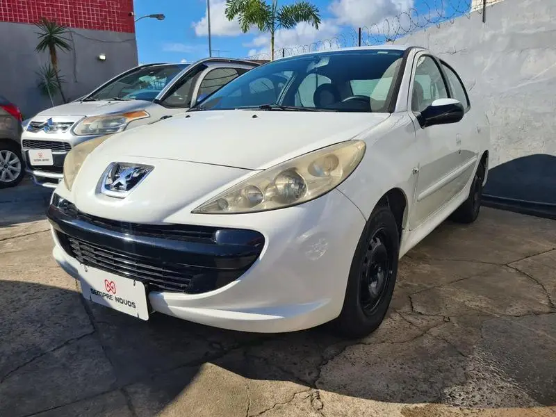 Peugeot 207 Sedan 207 Passion XR 1.4 8V (flex)