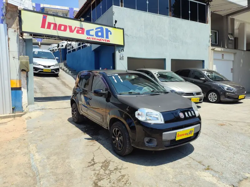 Fiat Uno Attractive 1.4 8V (Flex) 4p