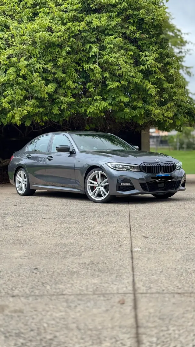 Carro BMW 320i 2022 M Sport 2.0 Turbo (Aut)