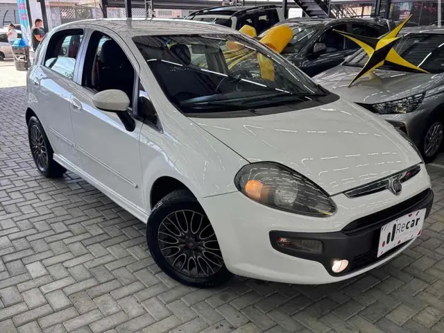 Carro Fiat Punto 2014 Sporting 1.8 16V (Flex)