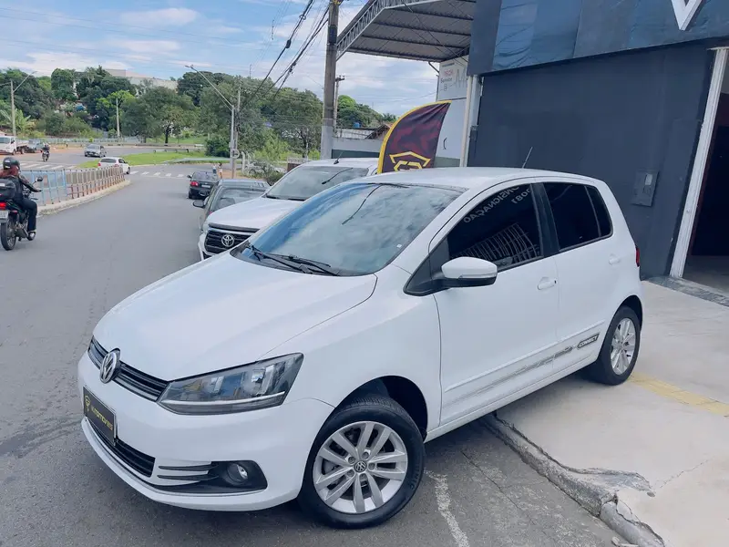 Volkswagen Fox 1.6 MSI Connect (Flex)