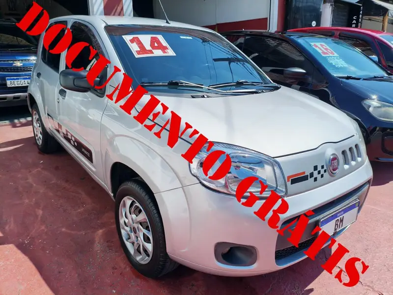 Fiat Uno Vivace 1.0 8V (Flex) 4p