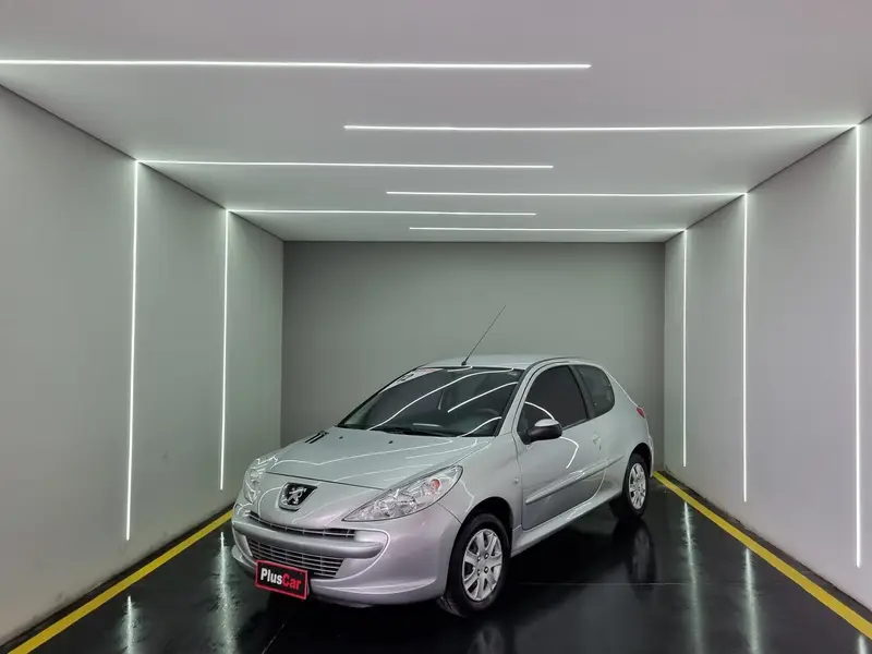 Peugeot 207 Hatch XR 1.4 8V (flex) 2p