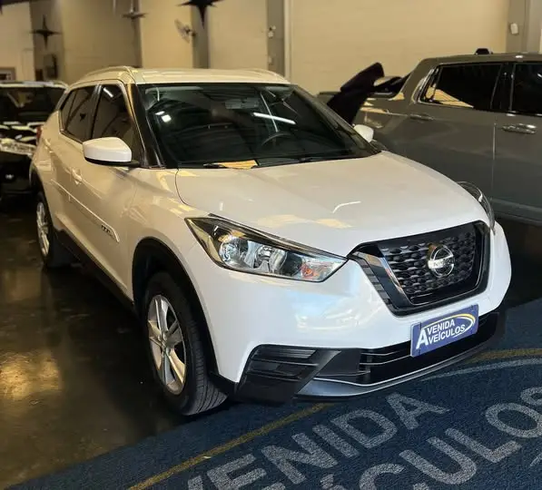 Nissan Kicks 1.6 S Direct CVT (Flex) (PCD)