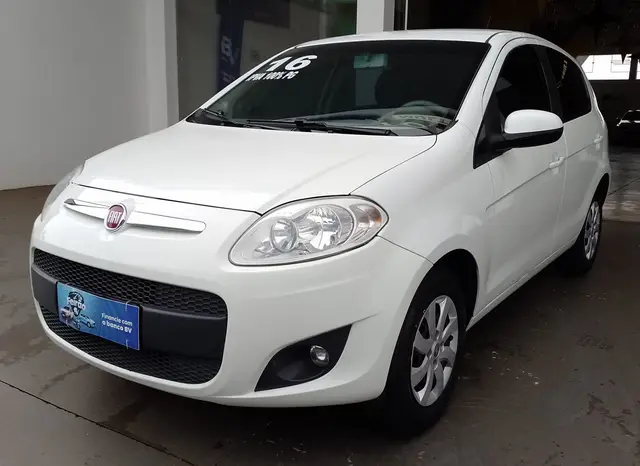 Carro Fiat Palio 2016 Attractive 1.4 Evo (Flex)