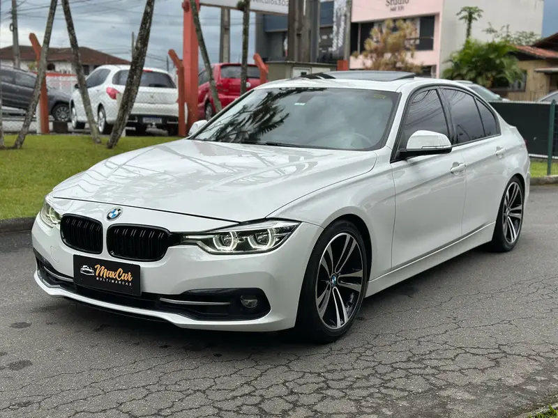 BMW 320i 320i M Sport ActiveFlex