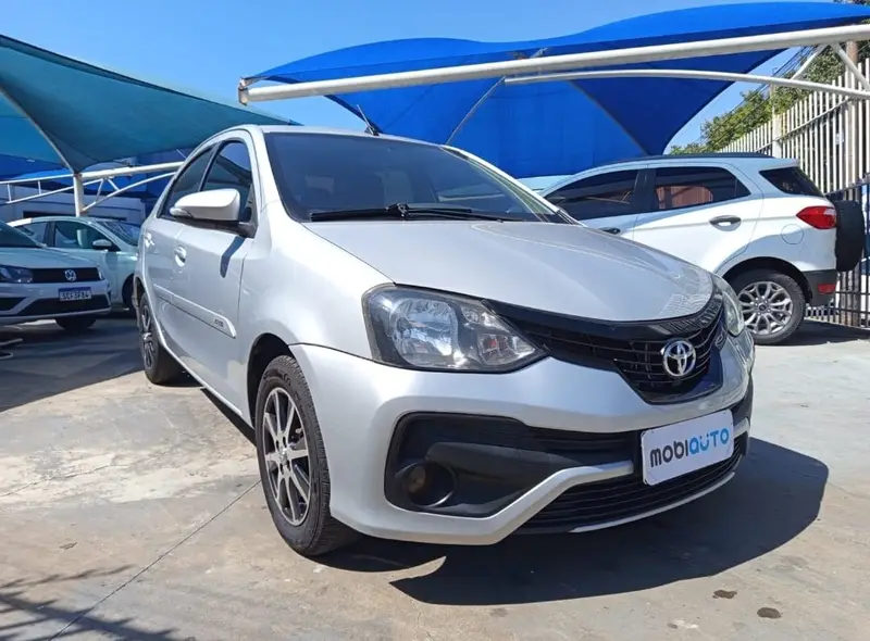 Toyota Etios Sedan X Plus 1.5 (Aut) (Flex)