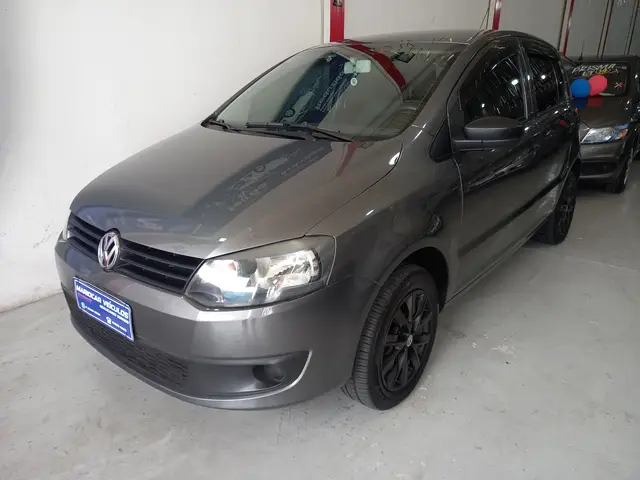 Carro Volkswagen Fox 2013 1.6 VHT (Flex)