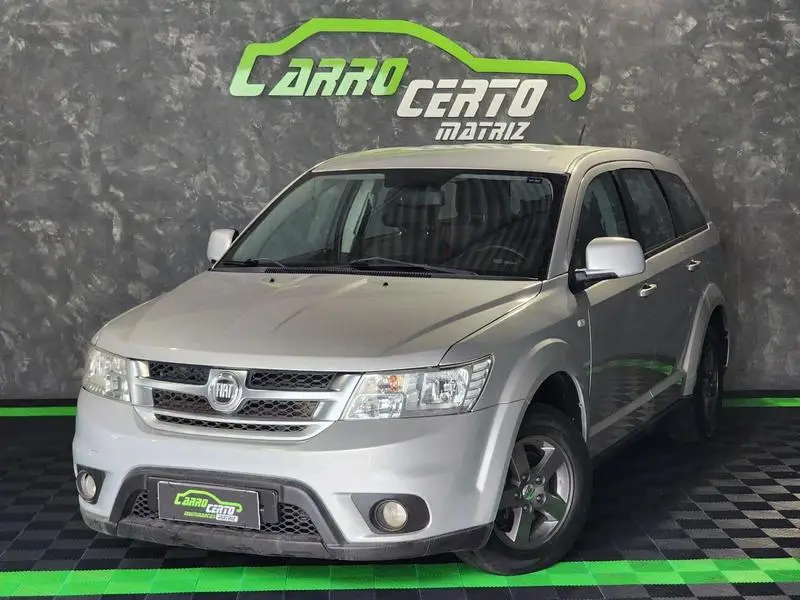 Fiat Freemont 2.4 16V Emotion (Aut)