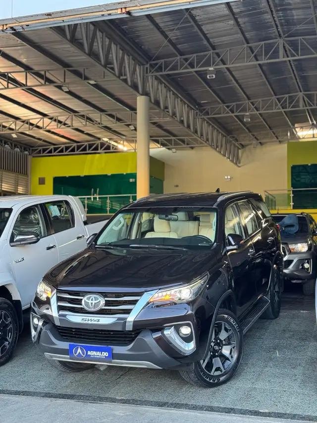 Carro Toyota SW4 2019 2.8 TDI SRX Diamond 7L 4x4 (Aut)