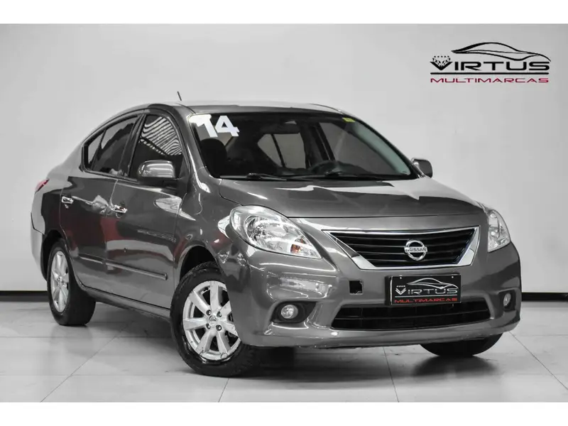 Nissan Versa 1.6 16V SL (Flex)