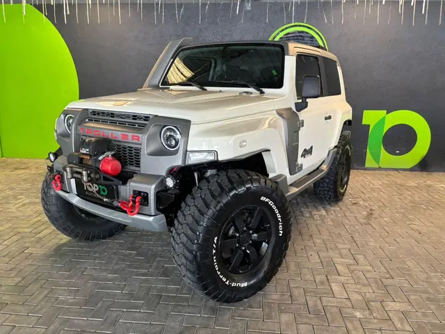 Carro Troller T4 2015 3.2 XLT Diesel