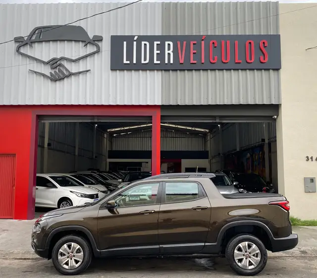 Carro Fiat Toro 2017 Freedom 1.8 AT6 4x2 (Flex)