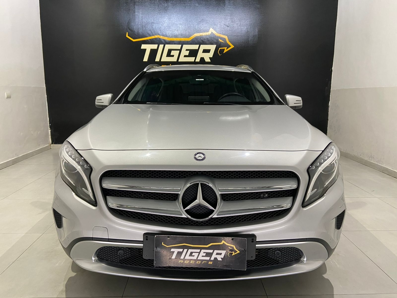 Mercedes-Benz GLA 200