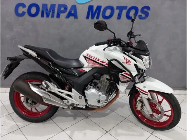 Honda CB 250F Twister ABS