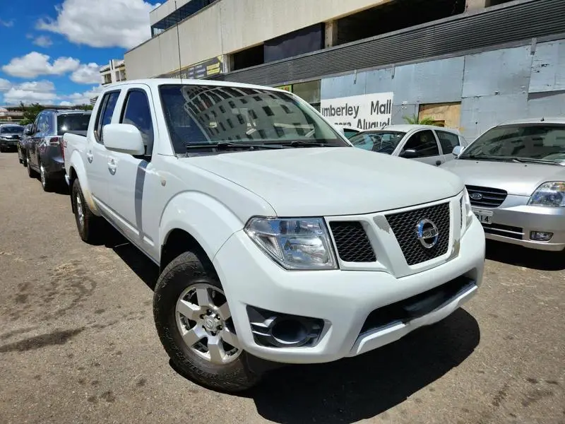 Nissan Frontier 2.5 TD CD 4x4 S