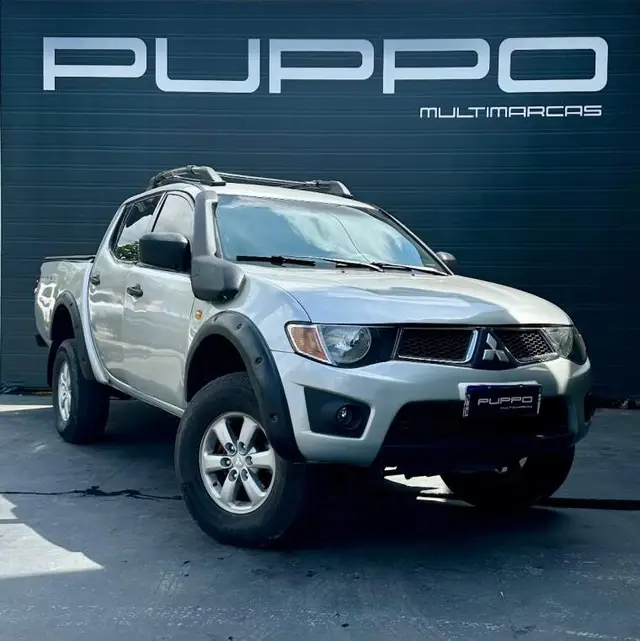Carro Mitsubishi L200 Triton Sport 2012 3.2 Di-D 4x4 GLX