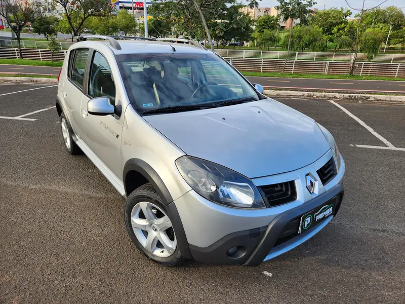 Renault Sandero Stepway 1.6 16V (Flex)