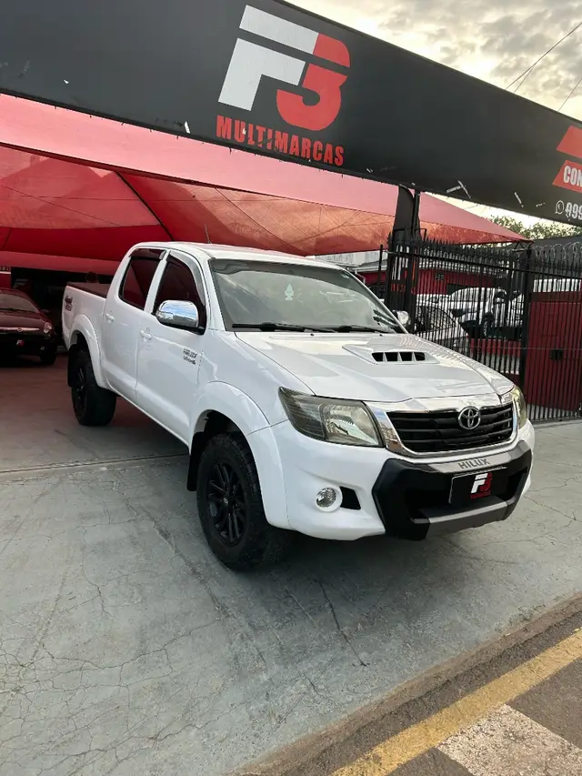 Carro Toyota Hilux Cabine Dupla 2012 Hilux 3.0 TDI 4x4 CD SRV (Aut)