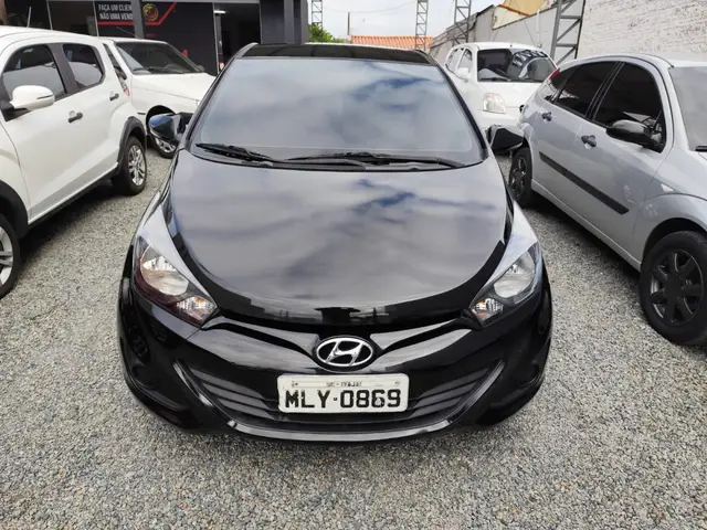 Carro Hyundai HB20S 2015 1.0 Comfort Plus (Flex)