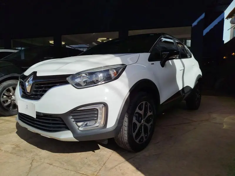 Renault BOSE 1.6 16v SCe CVT (Flex)