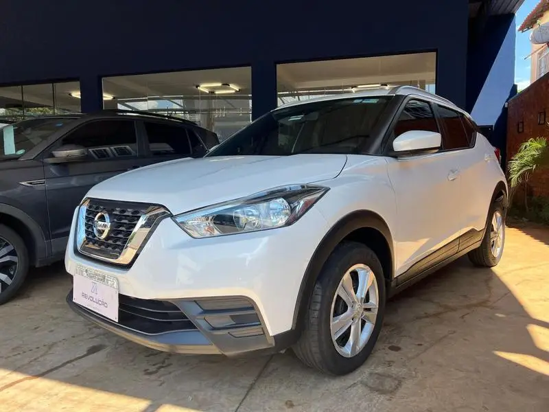 Nissan 1.6 S CVT (Flex)