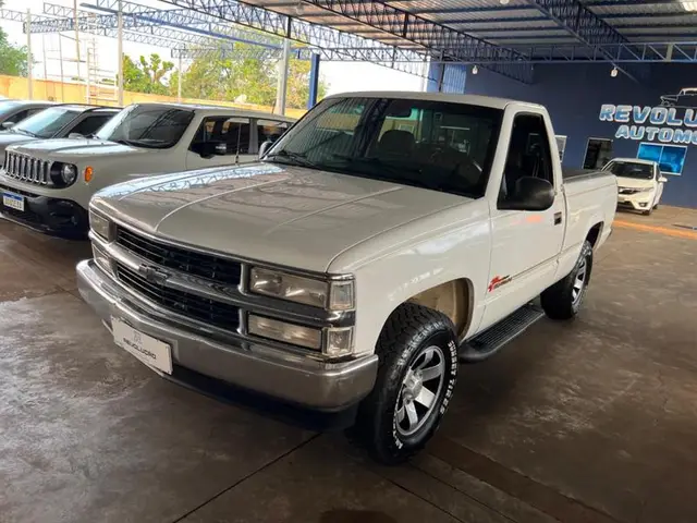 Carro Chevrolet Silverado 2000 Pick Up Conquest 4.2
